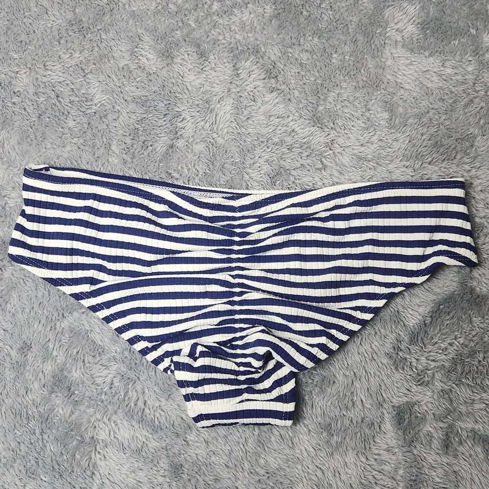 Xhilaration Bikini Bottoms‎ Juniors M 4-6 Navy Stripe Ribbed Cheeky Hipster